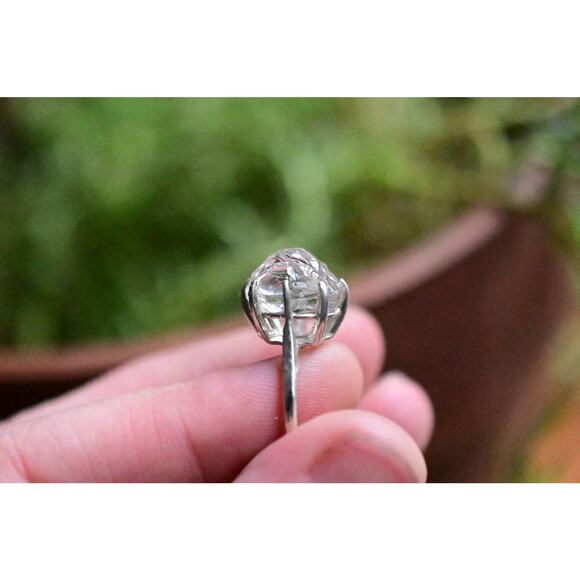 alternative raw diamond engagement rings, raw crystal size 4 5 6 7 8 8 9 10 11 - Picture 3 of 5